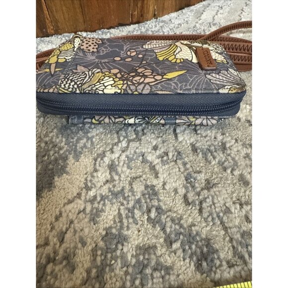Sakroots Shadow Flower Power Coated Canvas Wristlet Crossbody Zip Around Phone - Picture 5 of 9